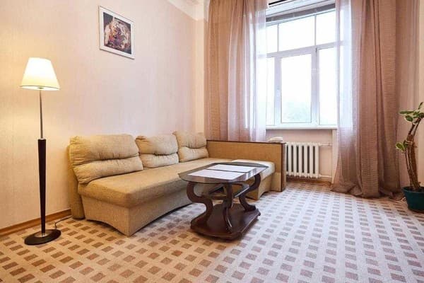 Home Hotel ул. Крещатик, 27 2