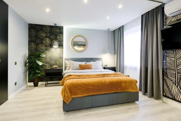 дизайнерская в центре на бульваре Леси Украинки 17 13